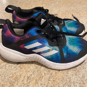 Girls adidas tiedye tennis shoes Sz 13